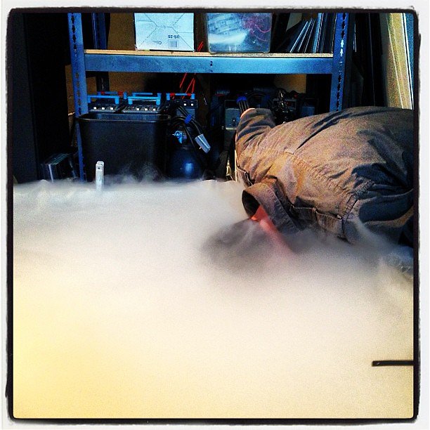 Checking the fog before the shoot. @annakdec